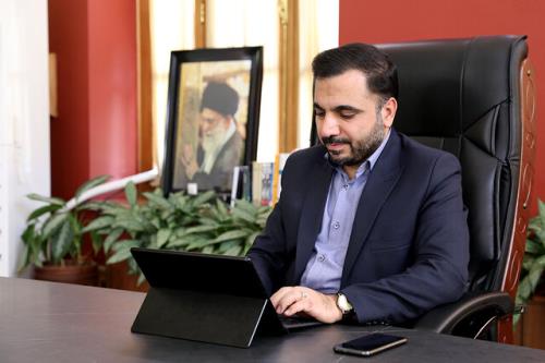 وزیر ارتباطات دستاوردهای وزارت خانه اش را تشریح کرد