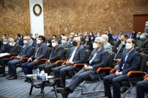 پژوهشگران و فناوران برتر کشور عرضه شدند